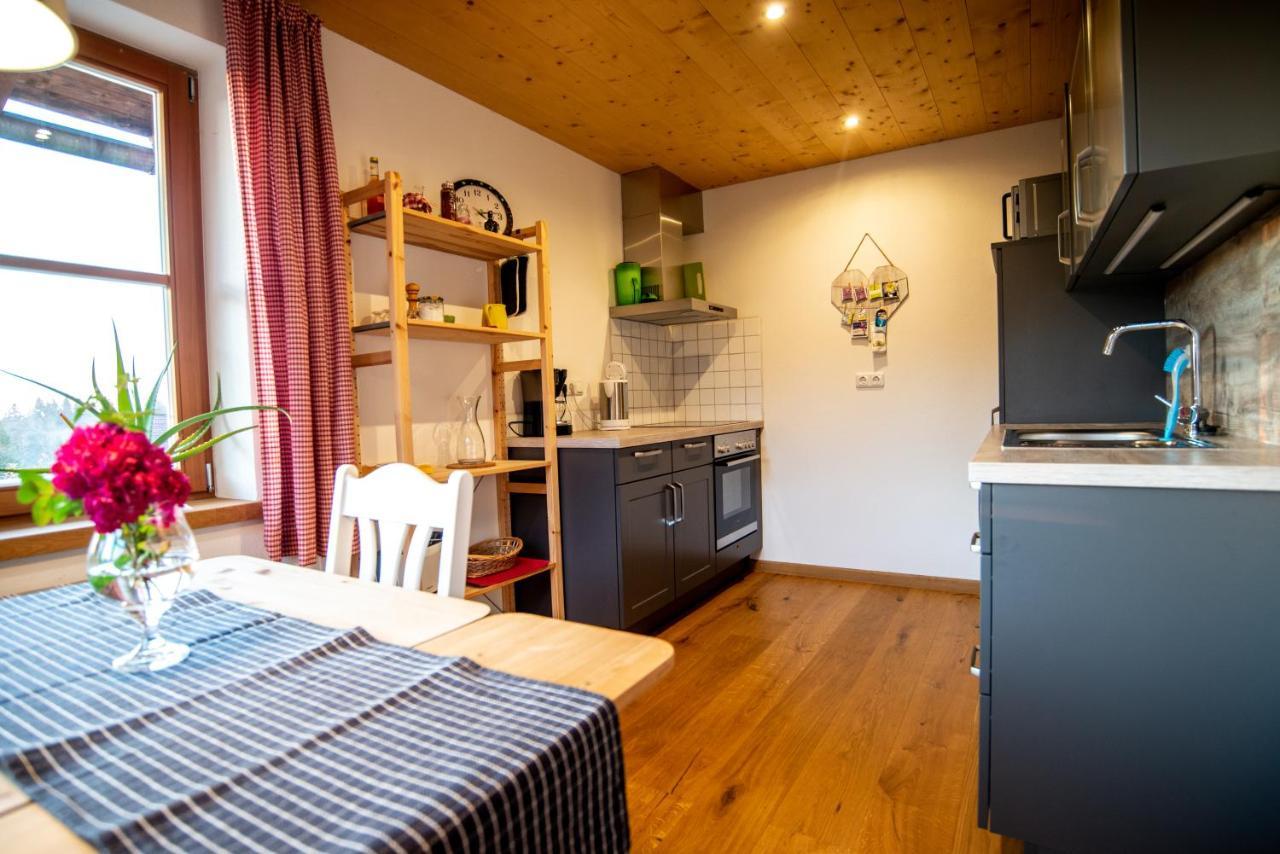 Haus Heufelder Lägenhet Bad Heilbrunn Exteriör bild