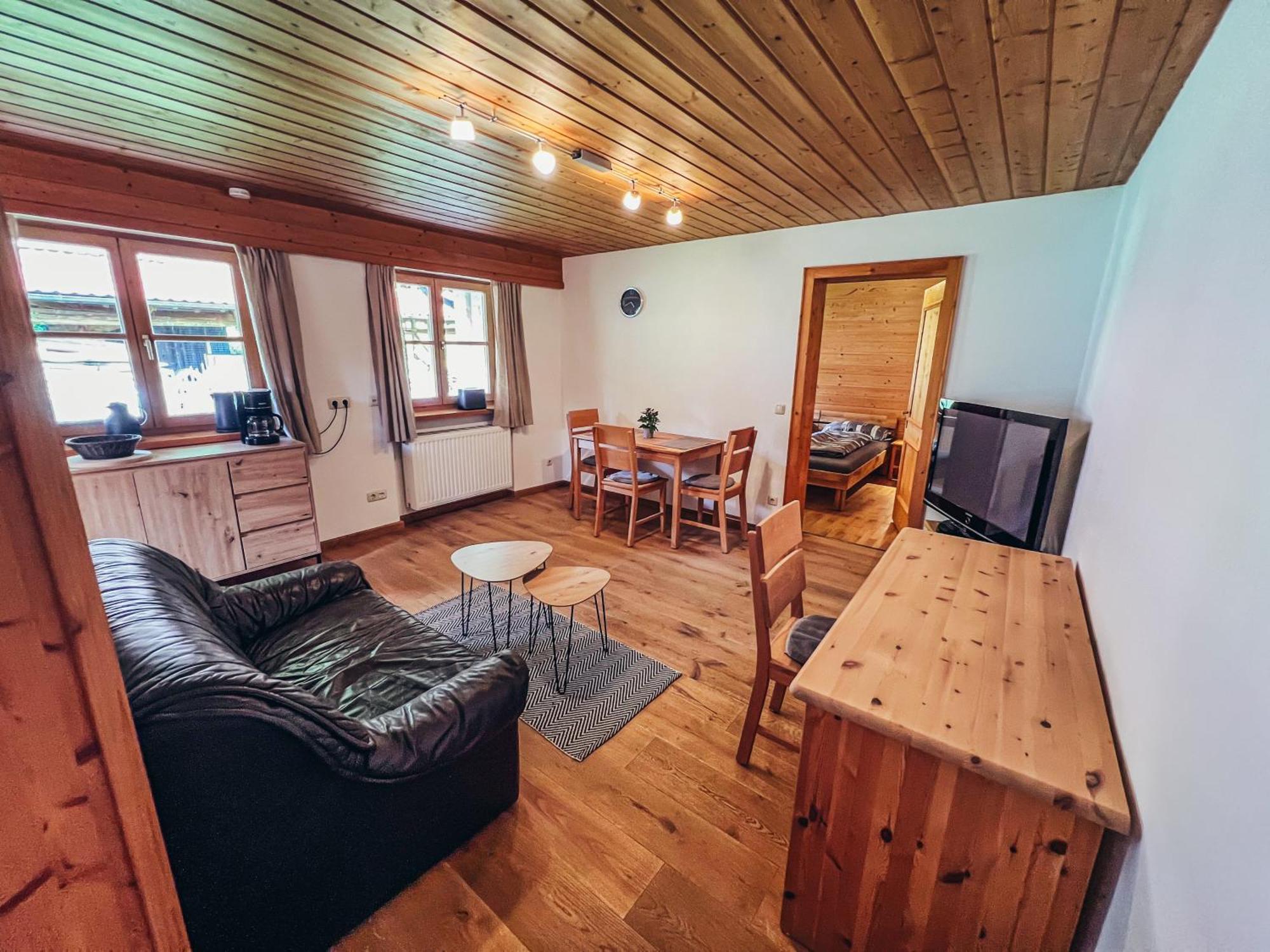 Haus Heufelder Lägenhet Bad Heilbrunn Exteriör bild
